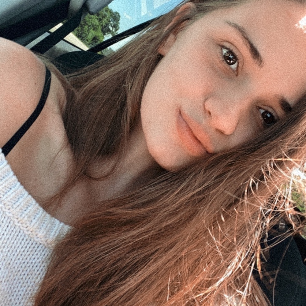 Meet your Posher, Casey